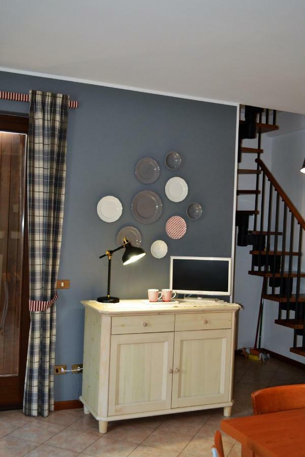 Apartament Torri Centro Torri Del Benaco Zewnętrze zdjęcie