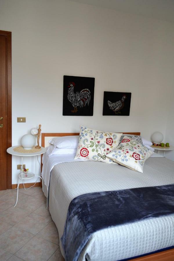 Apartament Torri Centro Torri Del Benaco Zewnętrze zdjęcie