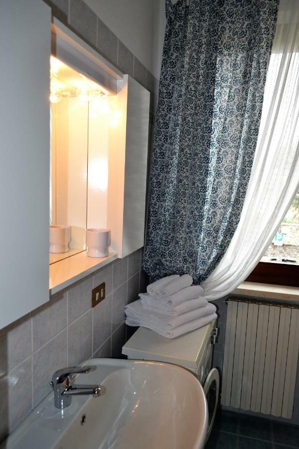 Apartament Torri Centro Torri Del Benaco Zewnętrze zdjęcie