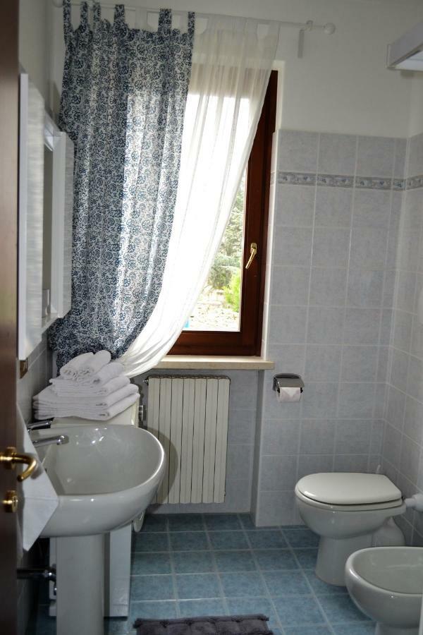 Apartament Torri Centro Torri Del Benaco Zewnętrze zdjęcie