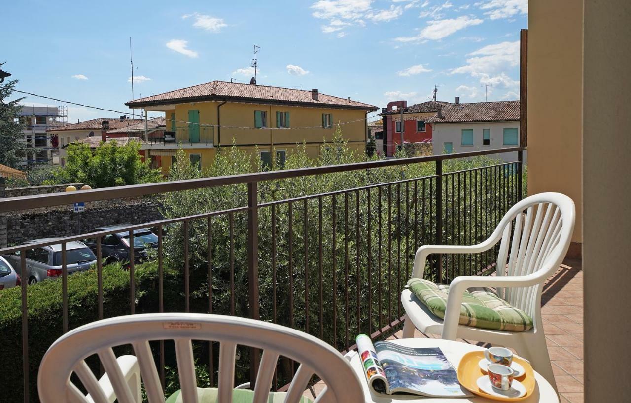 Apartament Torri Centro Torri Del Benaco Zewnętrze zdjęcie